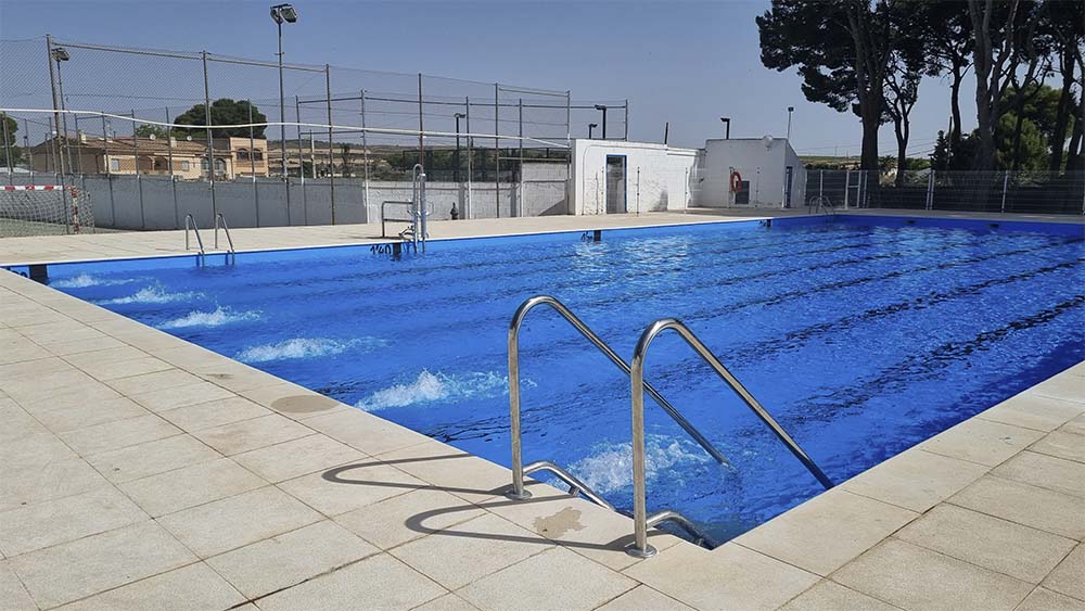 Piscinas municipales de Longares