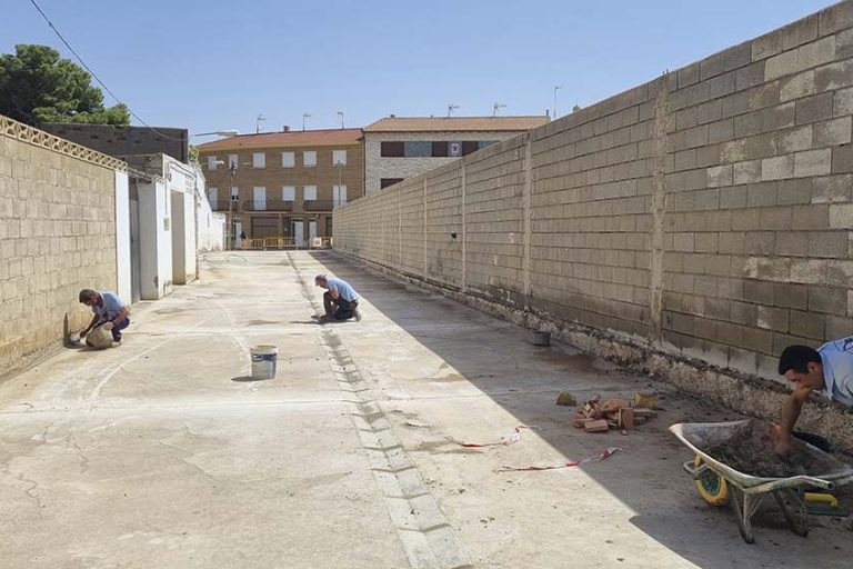 Trabajos en la calle Corona de Aragón