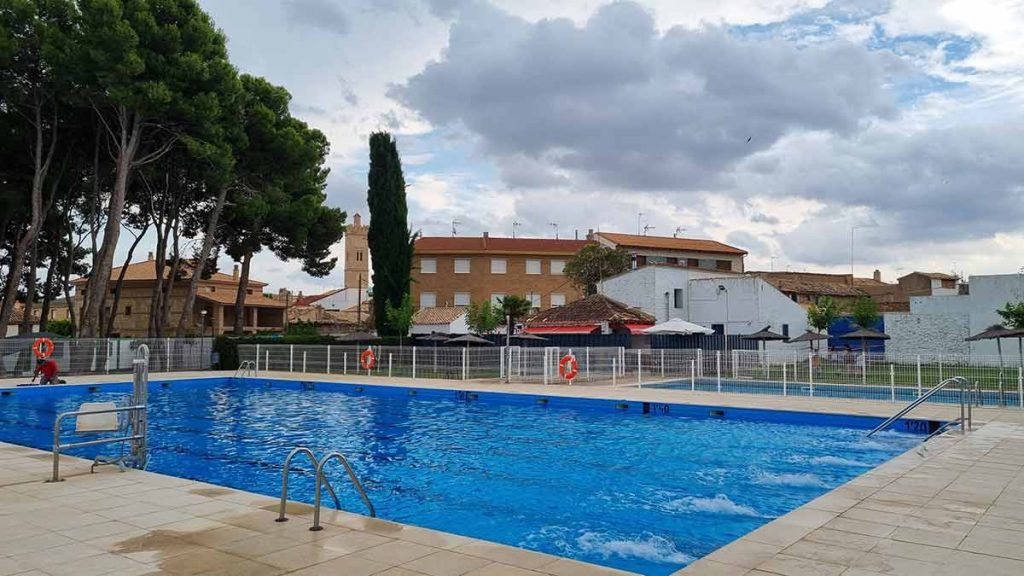 piscinas municipales de Longares