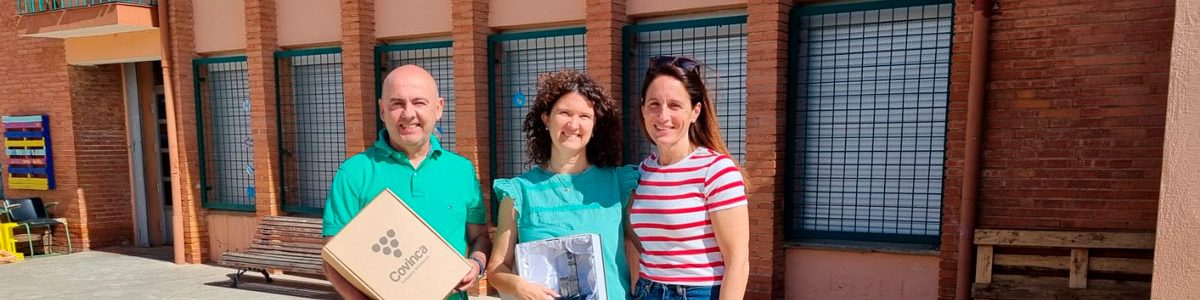 El alcalde y la concejala, con Marga Zueco