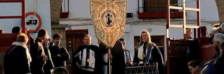 III Exaltación de tambores, bombos y cornetas