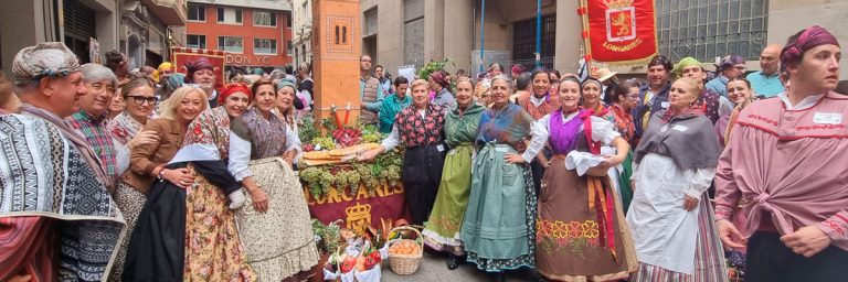 Longares cumple 10 años en la Ofrenda de Frutos