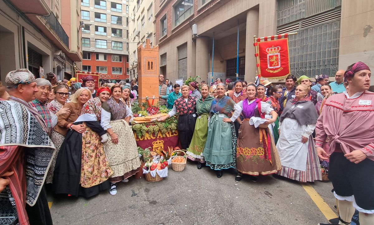 Longares cumple 10 años en la Ofrenda de Frutos