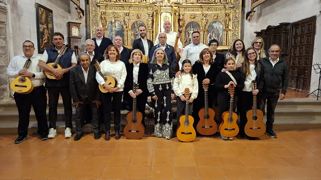 Orquesta laudística de Longares
